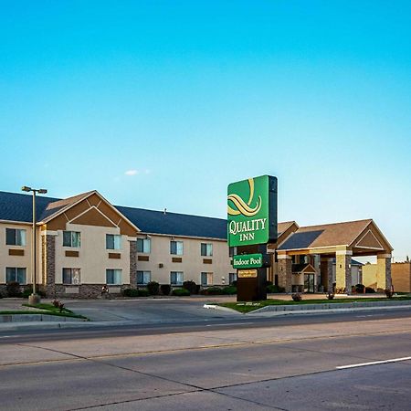 Quality Inn Dodge City Exterior photo
